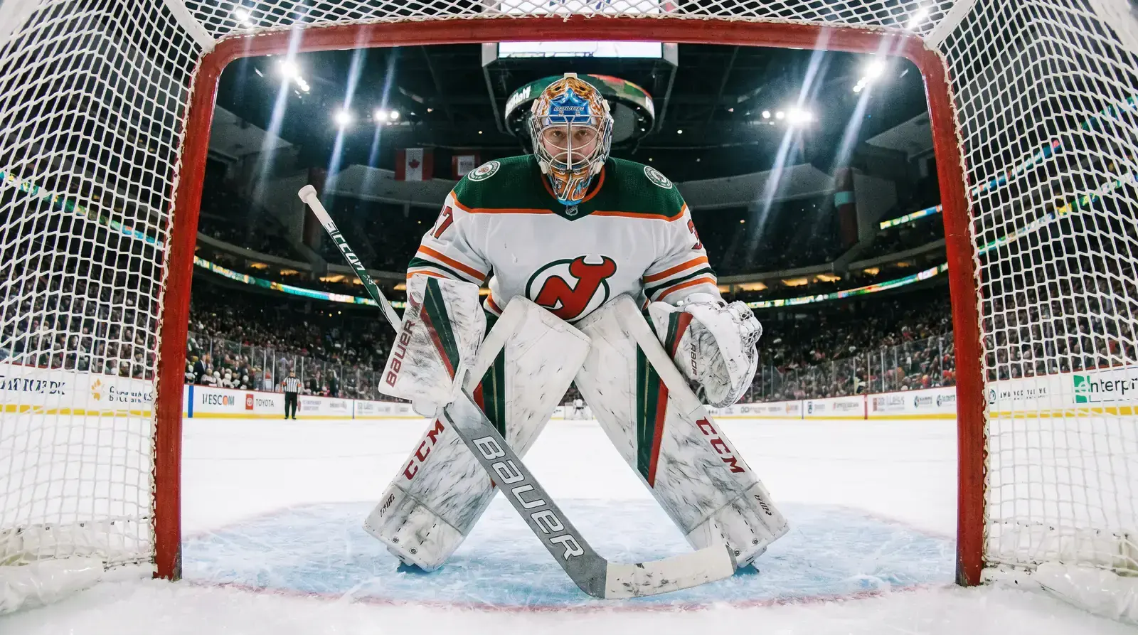 Evolution of NHL goaltender save percentage over decades